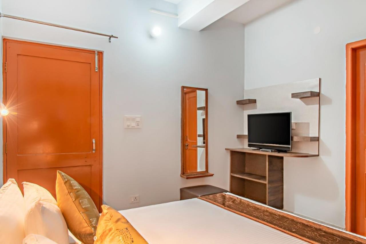 Mystic Kasauli I Pvt Balcony I Peacefull Area I Serviced Apt I By Exotic Stays Ngoại thất bức ảnh