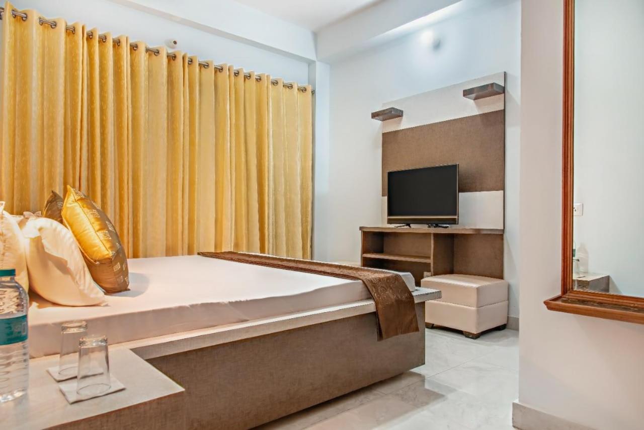 Mystic Kasauli I Pvt Balcony I Peacefull Area I Serviced Apt I By Exotic Stays Ngoại thất bức ảnh