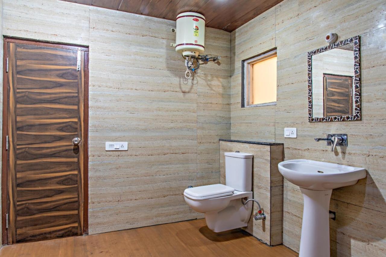 Mystic Kasauli I Pvt Balcony I Peacefull Area I Serviced Apt I By Exotic Stays Ngoại thất bức ảnh